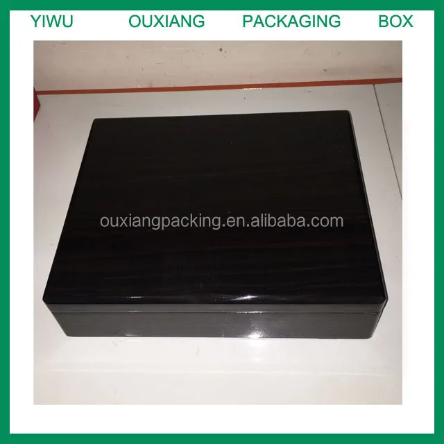 customs luxury fancy shape round edges design wooden perfume box