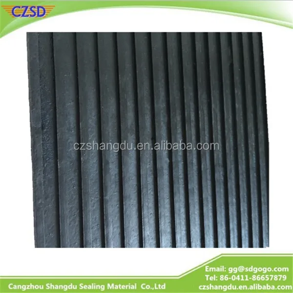 SD Perforated rubber Breathable Neoprene embossed pattern sponge synthetic rubber Gel skidproof fabric sheet
