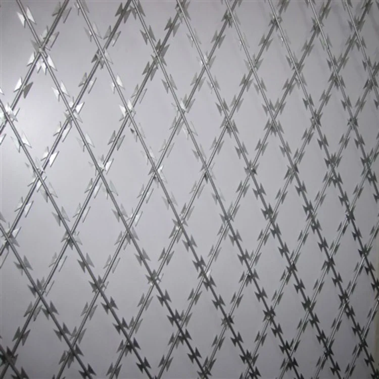 Горячая окунутая гальванизированная BTO-22 сварные автоматы для изготовления колючей проволоки