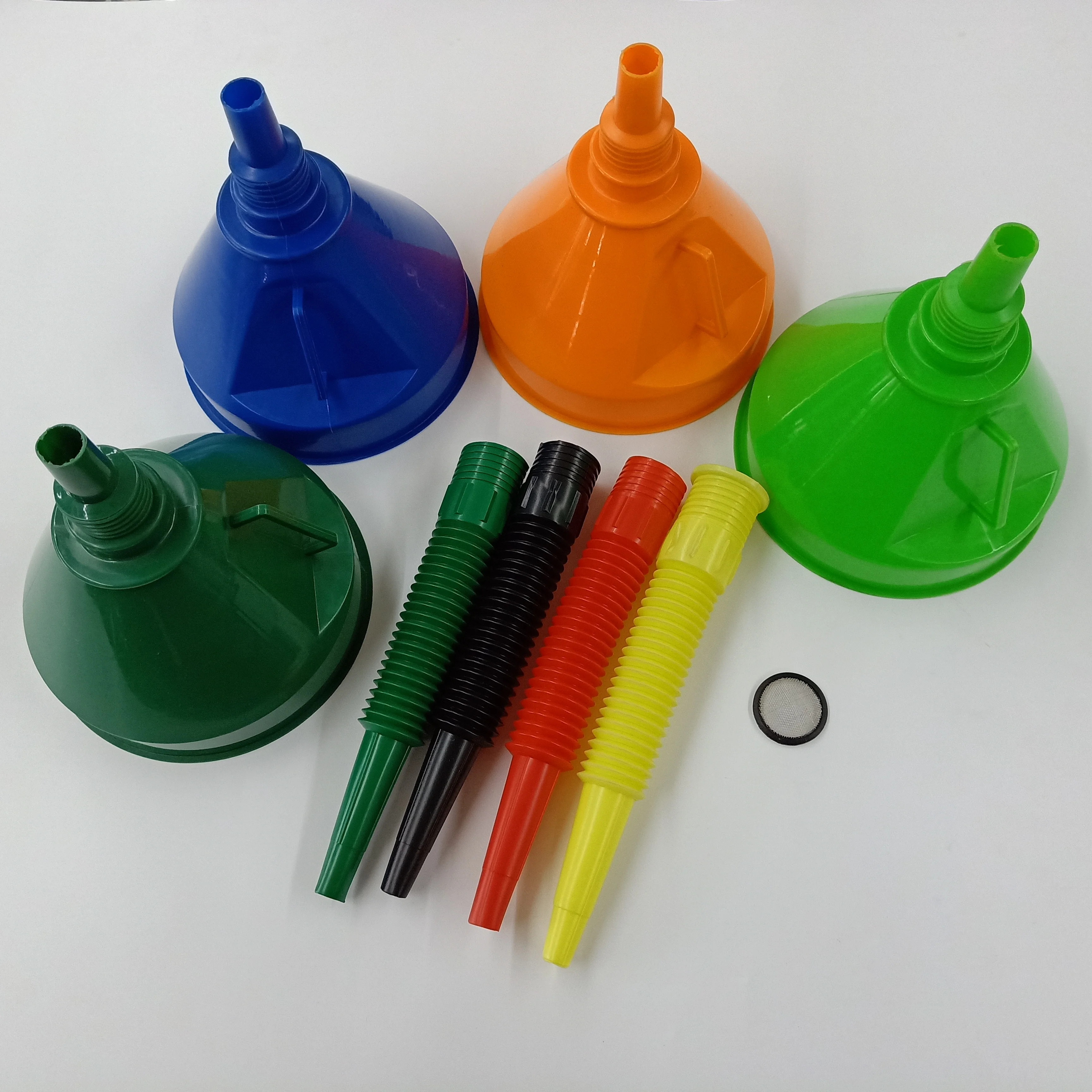 
 Автомобильный гибкий фильтр с носиком для транспортировки газа масла воды топлива пластиковая воронка различные модели использования для транспортировки масла и химической жидкости  