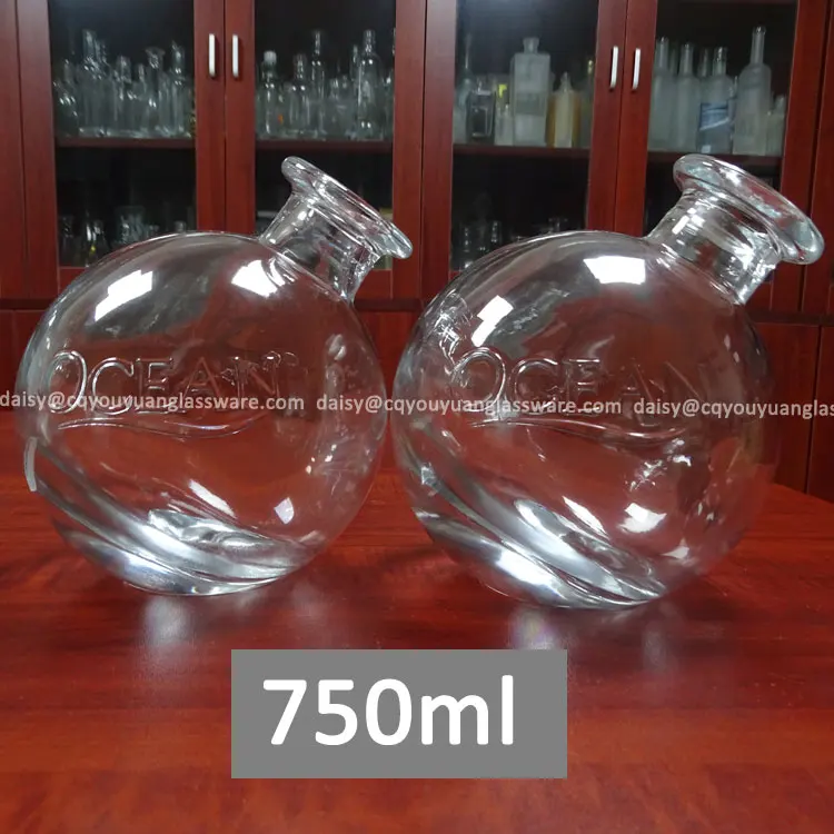 Different size 750ml 375ml 1000ml blue custom glass vodka bottles for Ocean Organic Vodka