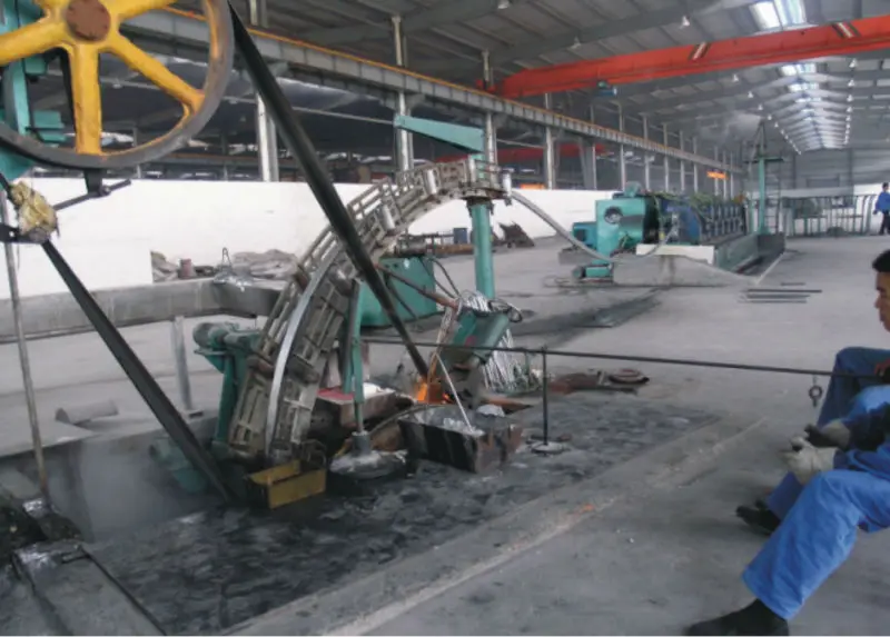 Алюминиевый стержень непрерывного литья и прокатки машины