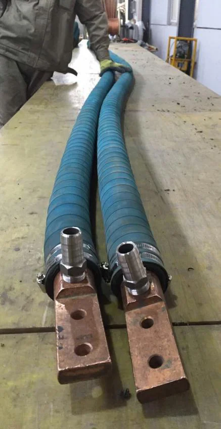 Induction furnace for melting steel scrap