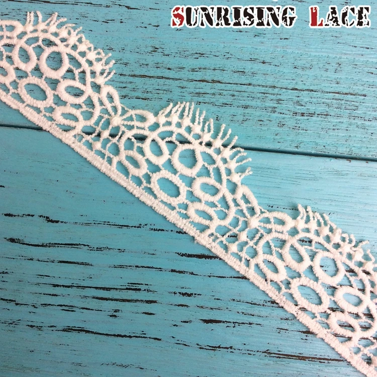 Wholesale 2020 New Indian White Embroidery Fabric Rose Trimmings Cotton Eyelet Lace Trim