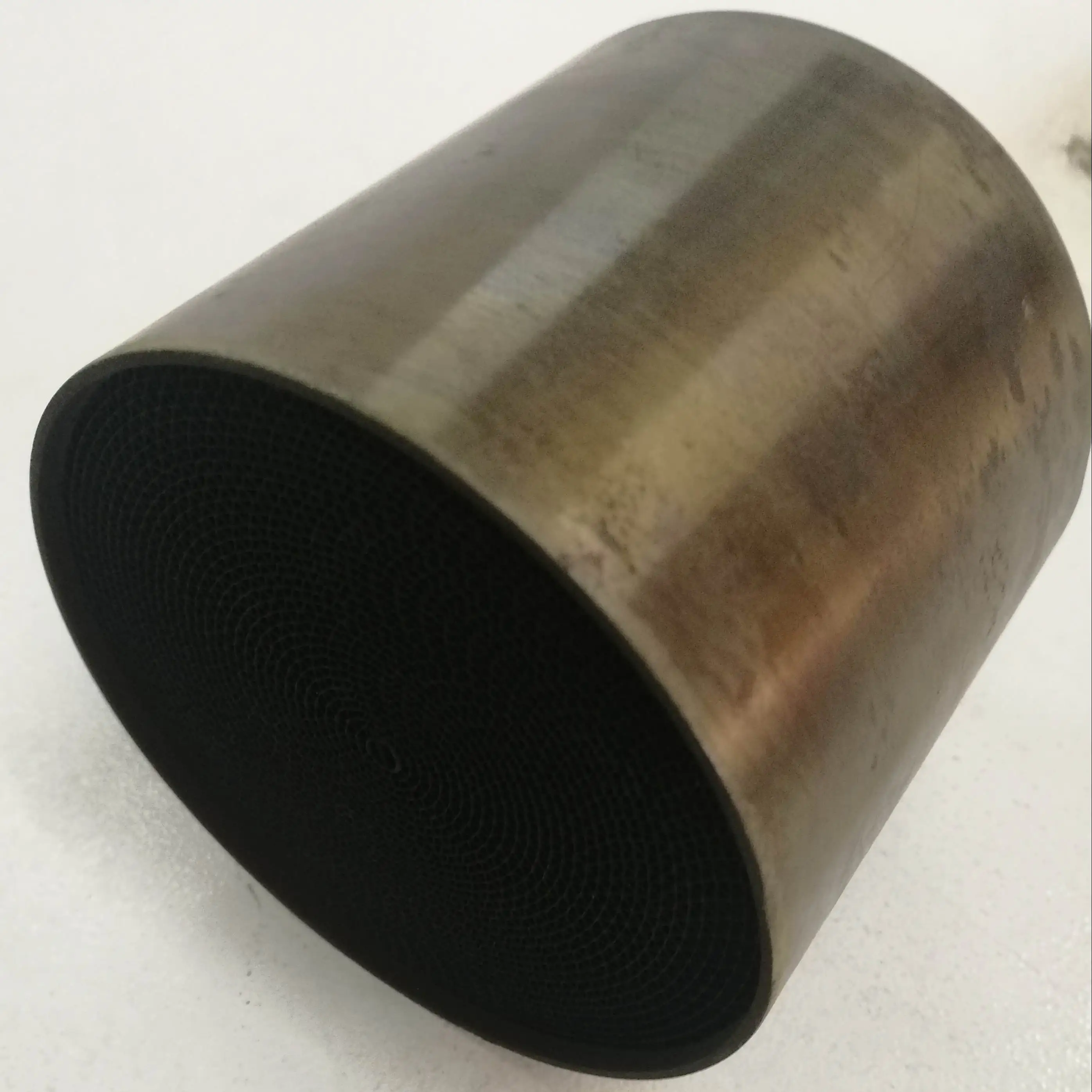 High-efficiency ozone Removal catalyst