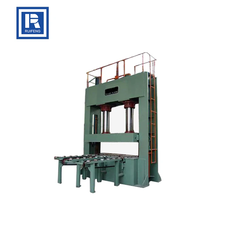Фанерная машина холодного прессования по заводской цене, Производитель 11 кВт + 7,5 кВт 11 кВт + 7,5 кВт 320*800 мм 1370 мм * 2700 мм ISO9001 RUIFENG 25 МПа