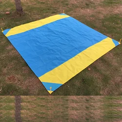 Wholesale portable folding picnic blanket nylon beach pocket mat