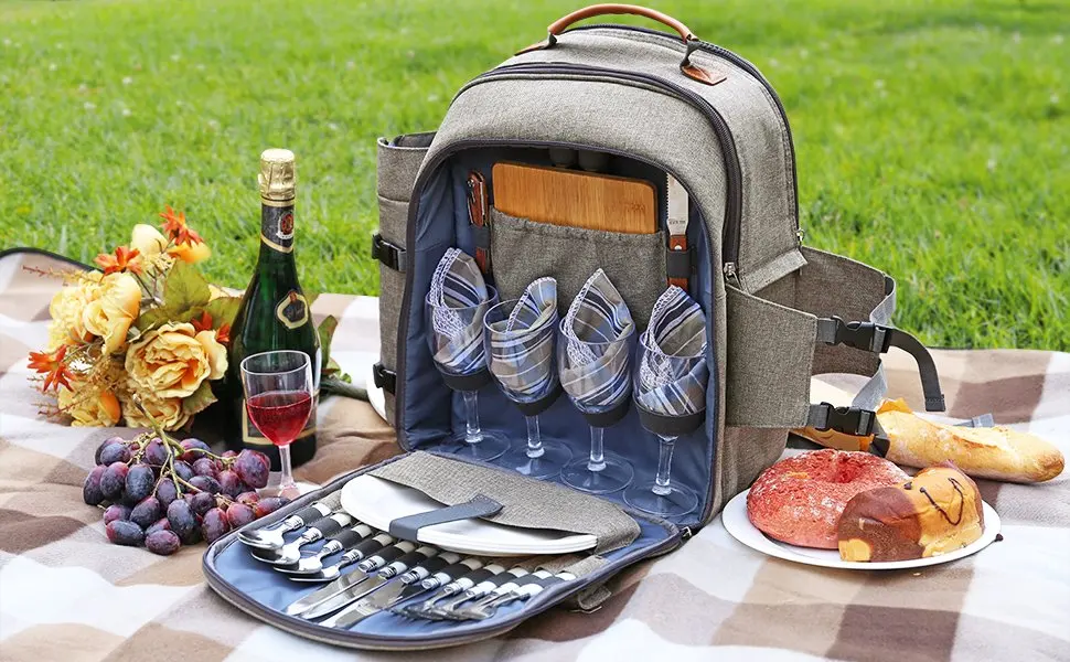 
Custom Camping Bag 4 persons Picnic Backpack with Tableware and Wine Bottle Holder 