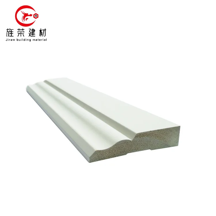 Перфорированные сосновые молдинги для наружной двери