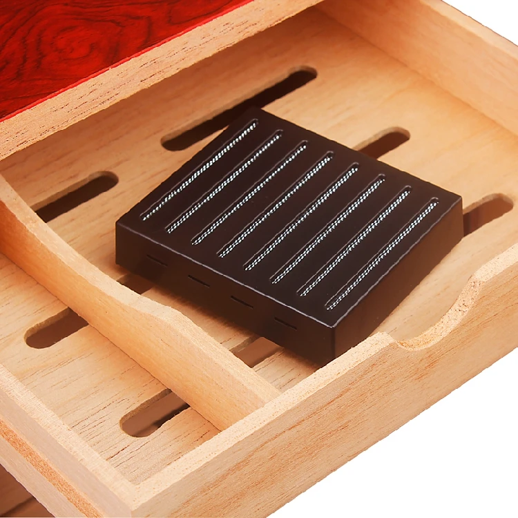 Factory Cedar Wooden Cigar Humidors Cigar Display Cabinet