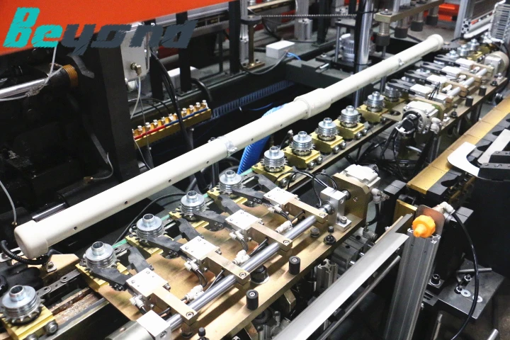 5 L PET bottle forming machine  automatic plastic bottle blower linear stretch 5L bottle blowing machine