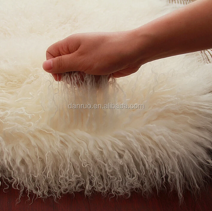 long hair curly lamb fur pelt / mongolian lamb fur plate / finished lamb skin