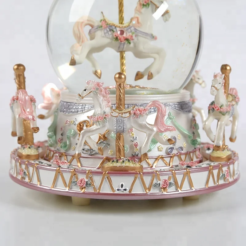 Wholesale tourist souvenir gift merry-go-round music box