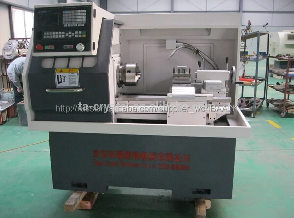 С шпинделя отверстие 40 мм цена разумная токарный станок с чпу машина CK6132A
