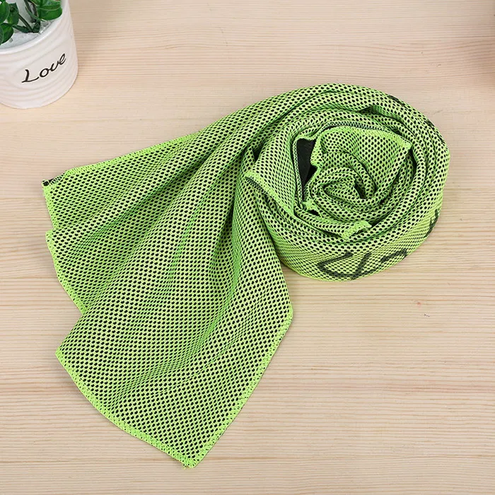 Amazon top seller customized logo breathable beach towel quick dry gym microfibre