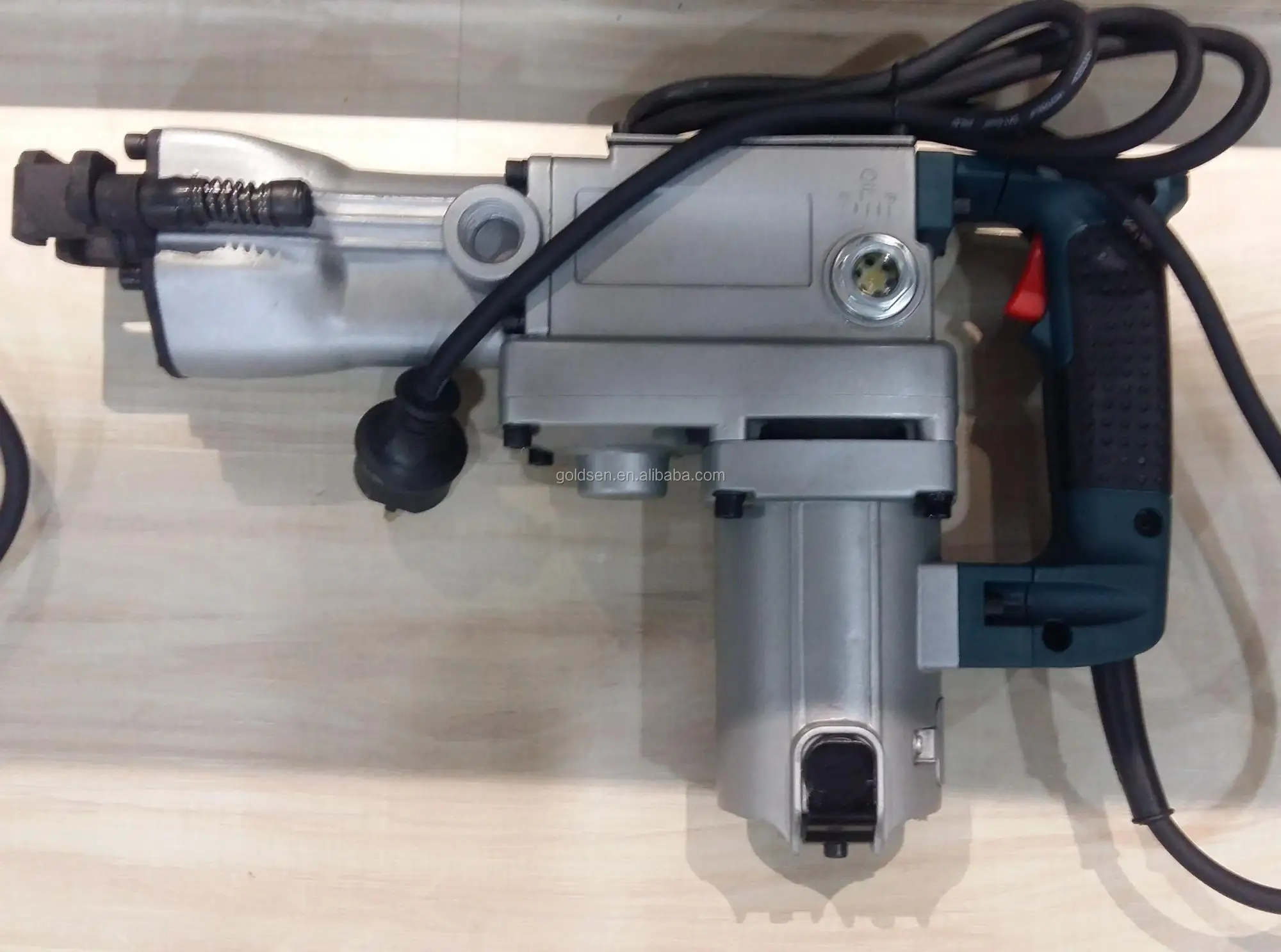 TOLHIT Red Portable Rock Drill Concrete Wall Demolition Breaker Machine Professional Electric Power Rotary Hammer 38mm 1050W