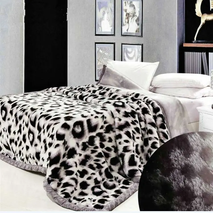 
en alibaba china Coral fleece blankets Plain coloured coral fleece wholesale high quality stock blankets home textile blankets 