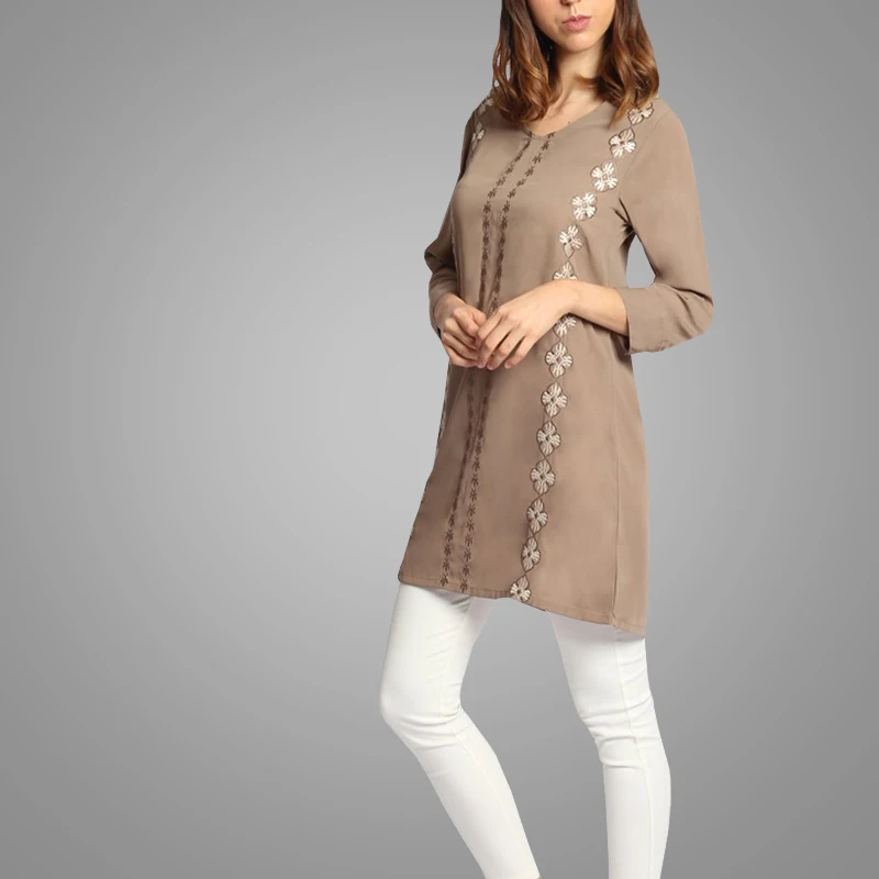New Arrival Muslim Women Embroidered Comfortable Tunic Elegant Lady Tops Islamic Clothing