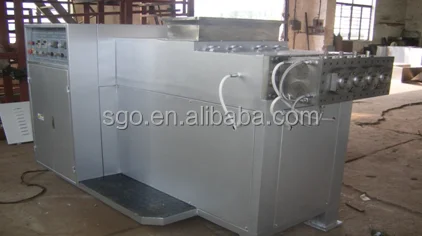 Bazooka bubble gum production equipment