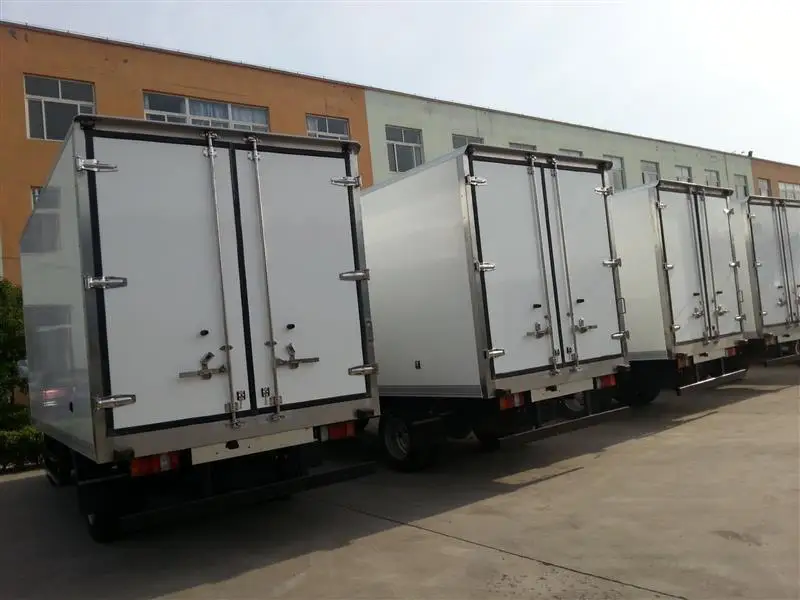 5ton Refrigerated Truck for Cold Drink