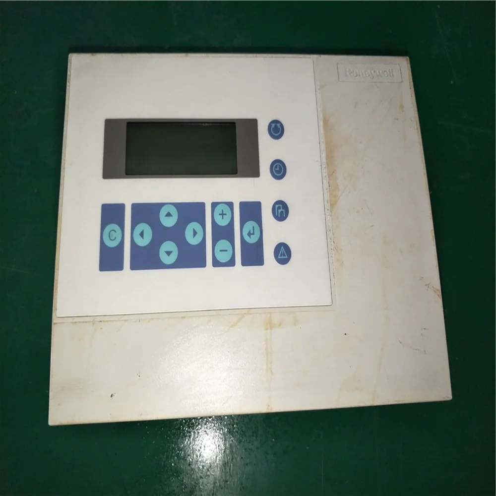 Honeywell DDC controller XL50A-UMMI-PC