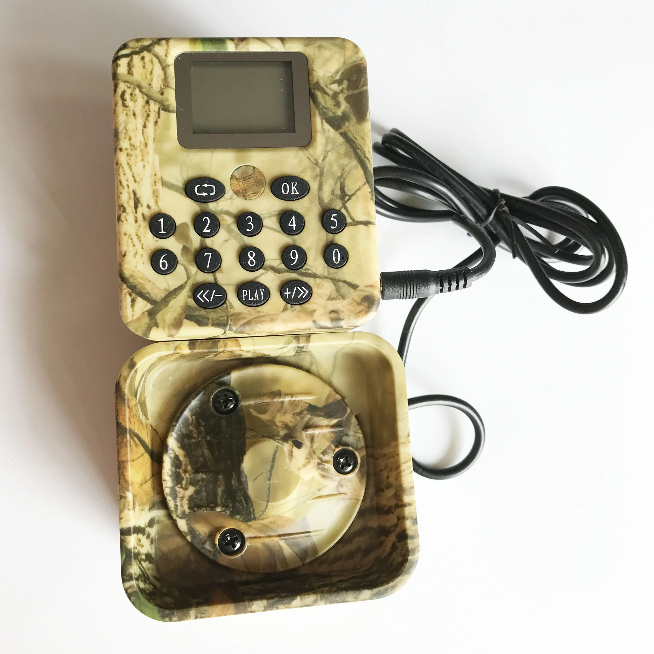 Middle East 2022 Hunting Season Hot Selling 50W Hunting Bird Caller 200 Bird Songs With Timer Can Use Extra Speaker