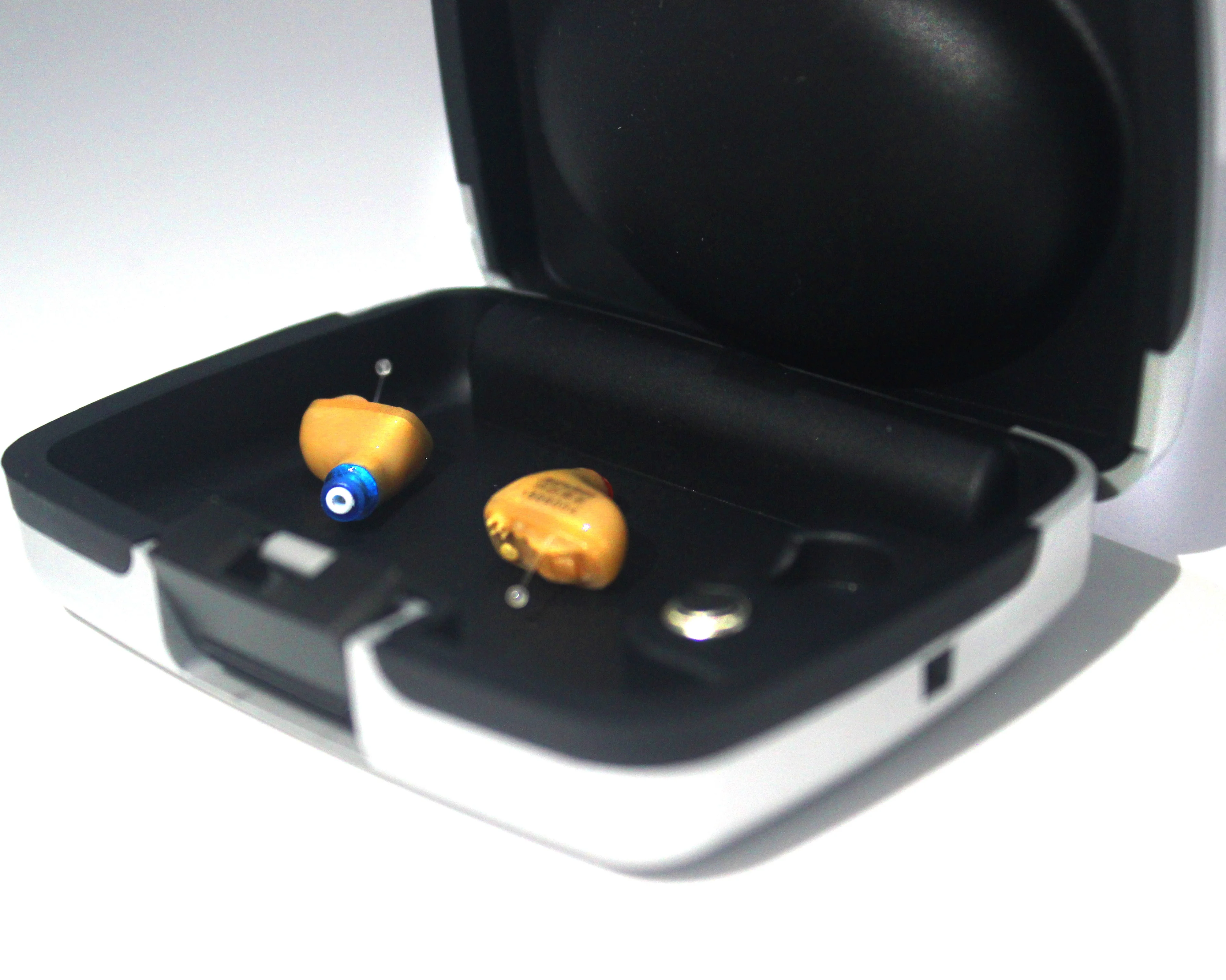 Cheap mini ITE hearing aid for helping deafness-sound amplifier