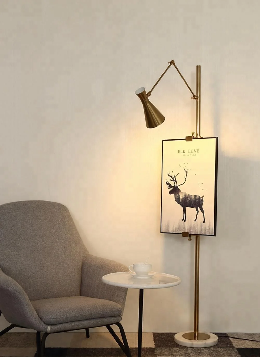 
modern graceful decorative golden metal LED floor lighting with marble holder 