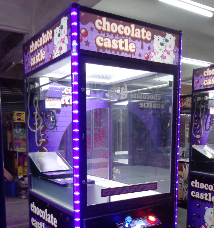 hot selling mini toy claw crane machine kit chocolate candy claw game machine