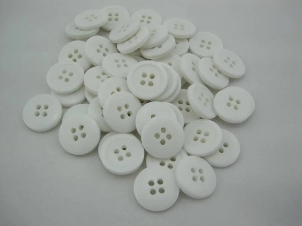 Plastic buttons