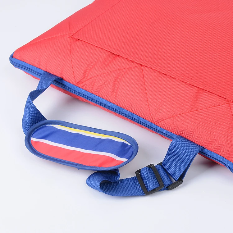 2019 New popular stripe style portable foldable packed waterproof picnic blanket