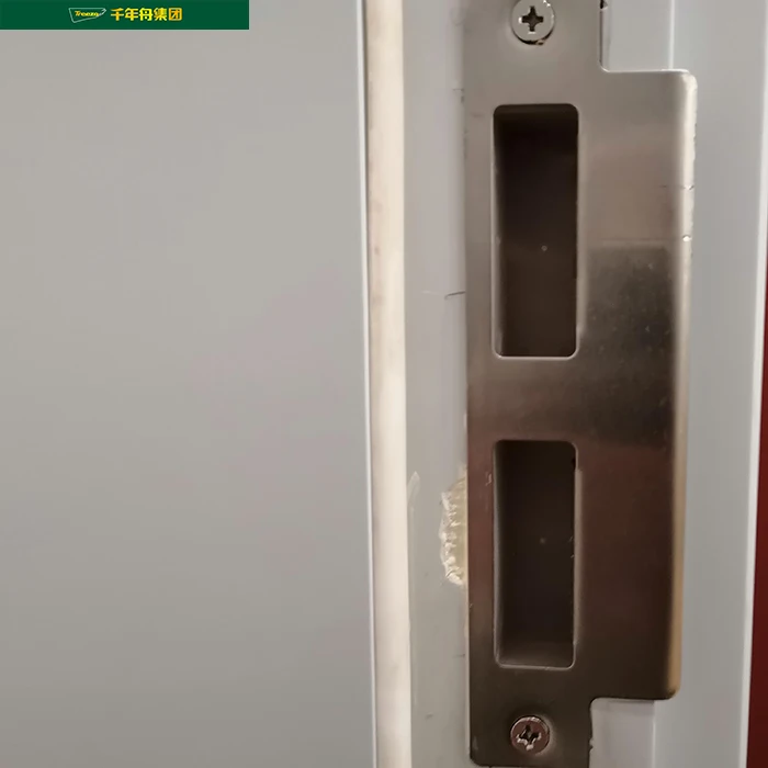 Hot Sale Factory Price Modern Design Waterproof Internal House Bedroom Front Entrance Classic Main Wooden Door Design