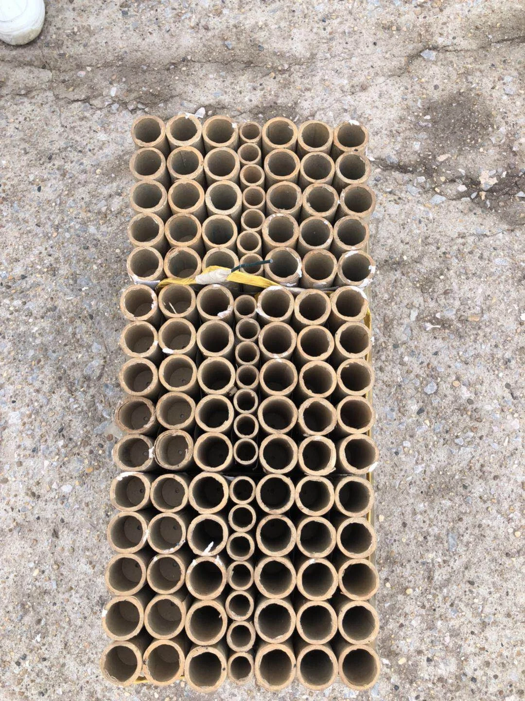 market hot sale best price 1.2inch100shots fan shape daytime color smoke cake  fireworks