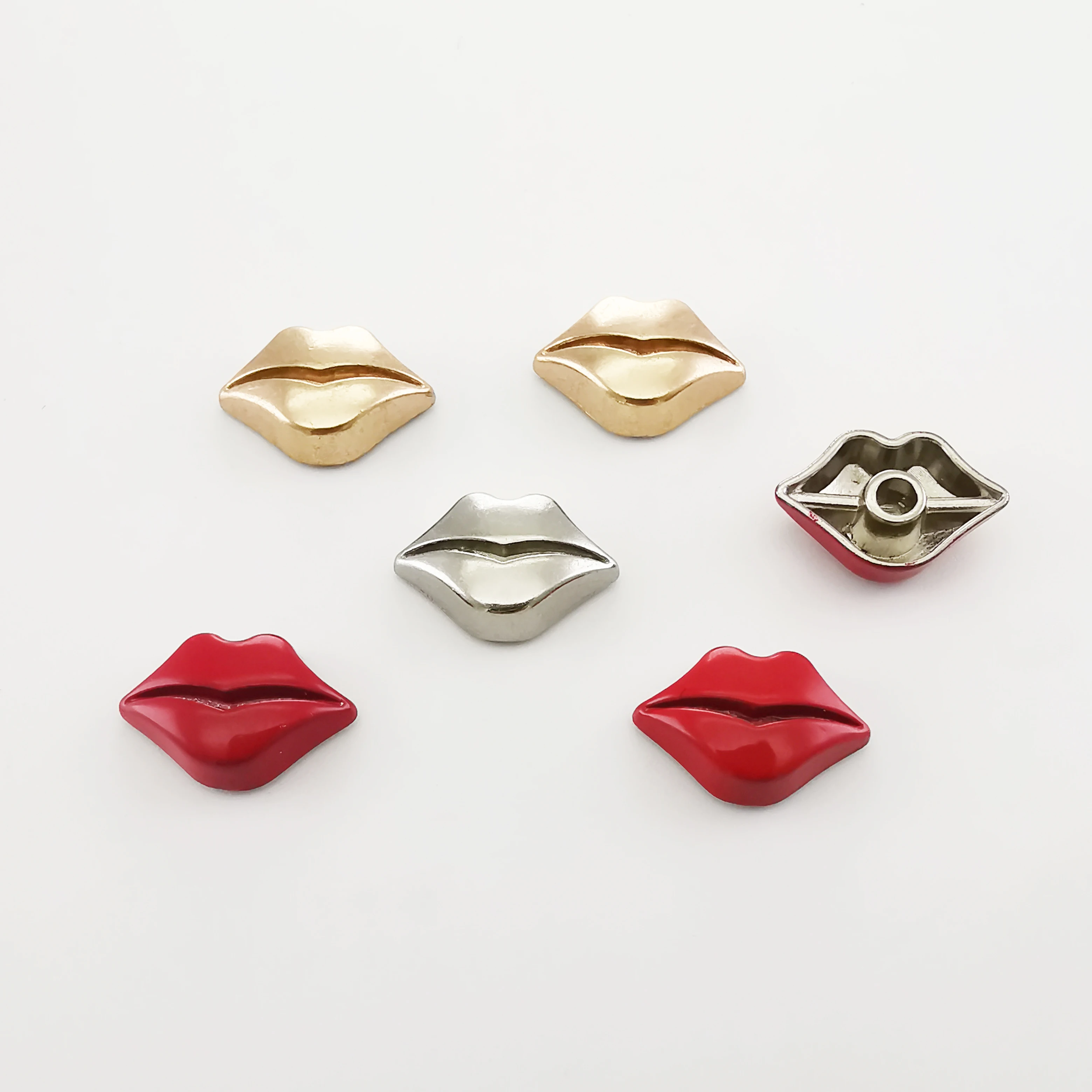 Hot-sale Metal Big Red Lip Buckle Shoes Bag Garment Rivet Shoe Decorations