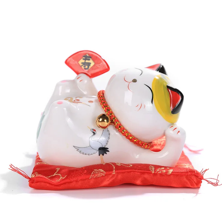 Japanese style cute lucky fortune cat Maneki Neko painting ceramic piggy bank