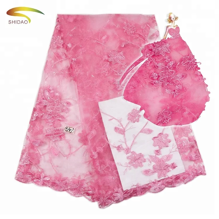 Guangzhou Rose Red Flower embroidery Textile lace fabric for Fashion Dresses