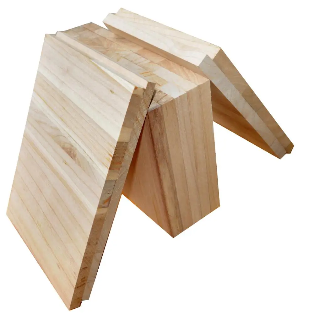 Karate equipment of paulownia breaking board
