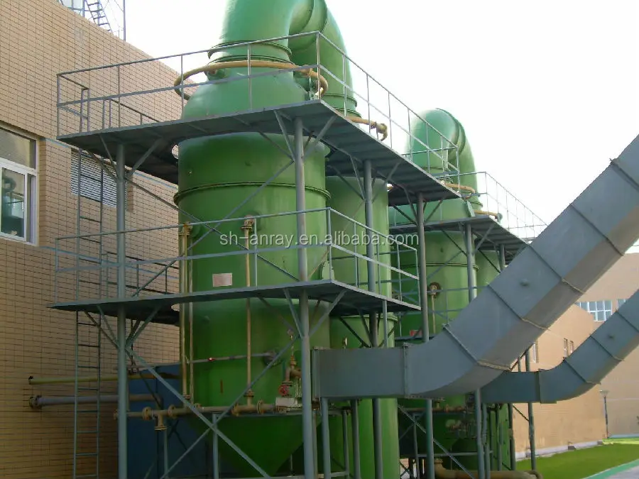 Vertical gas/wet FRP scrubber