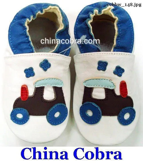 
2021 CHINA COBRA soft sole leather baby shoes infant baby moccasins size 0-6 years 