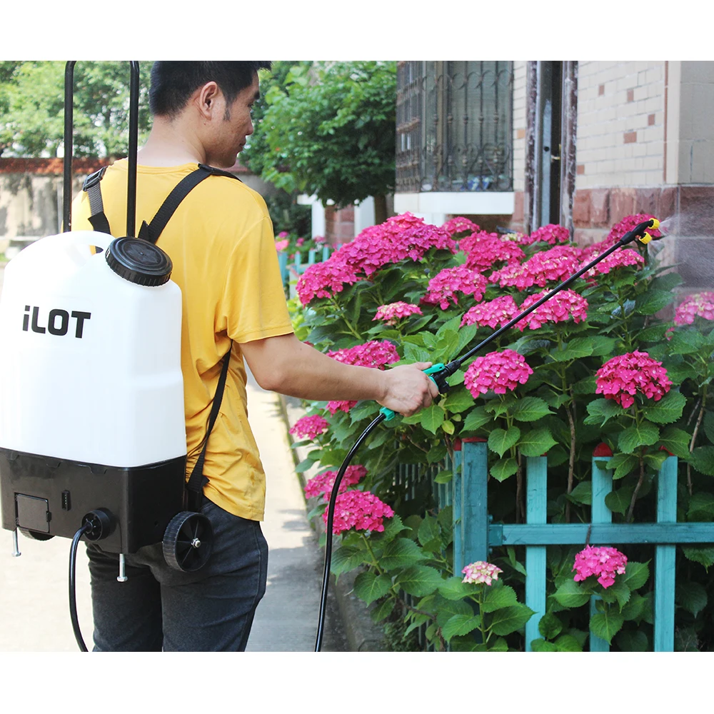 ILOT Never Pump Battery Operated Backpack Sprayer on Wheels in Lawn and Garden