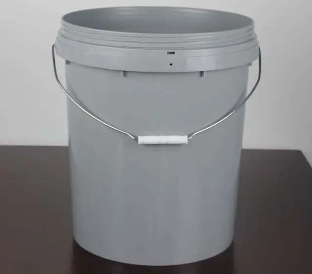 
100 liter plastic bucket for industrial use 