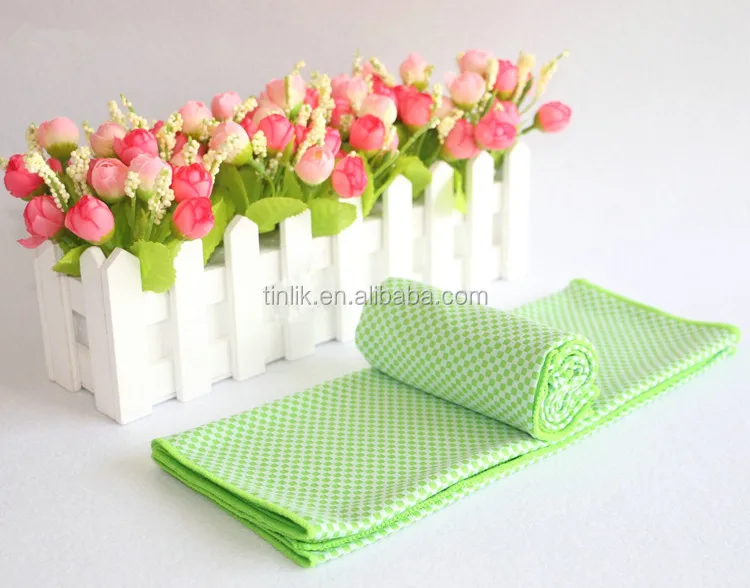 Humidity Ordo and Absorption Nano-meter Bamboo Charcoal Fiber Golf Towel