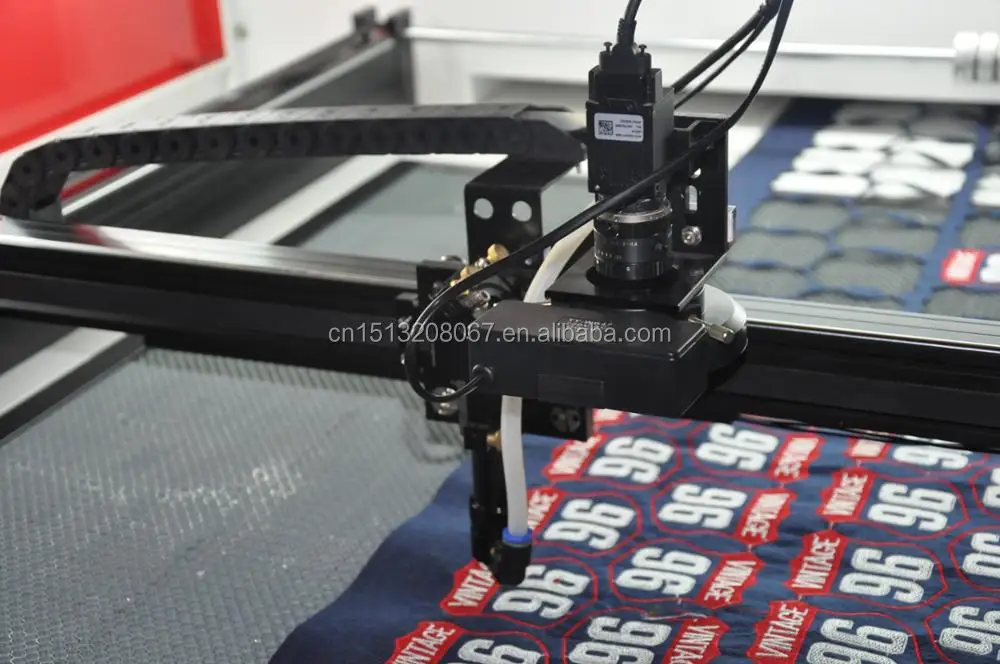 Factory Supply 1095 100w Embroidery Patch CCD Camera Laser Cutting Machine Price For Sale