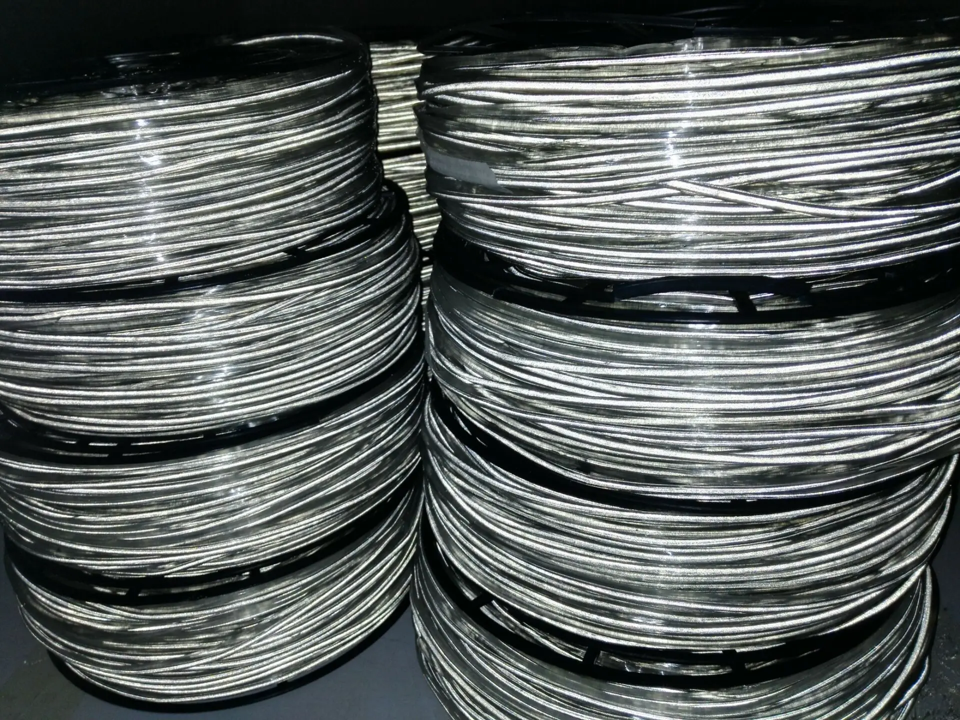 Недорогая оптовая продажа 1 см прозрачная пластиковая светоотражающая лента из ПВХ в стиле ретро Т-образная для шитья мешков