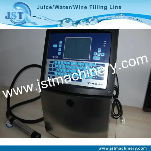 пластиковую бутылку даты полиграфического оборудования