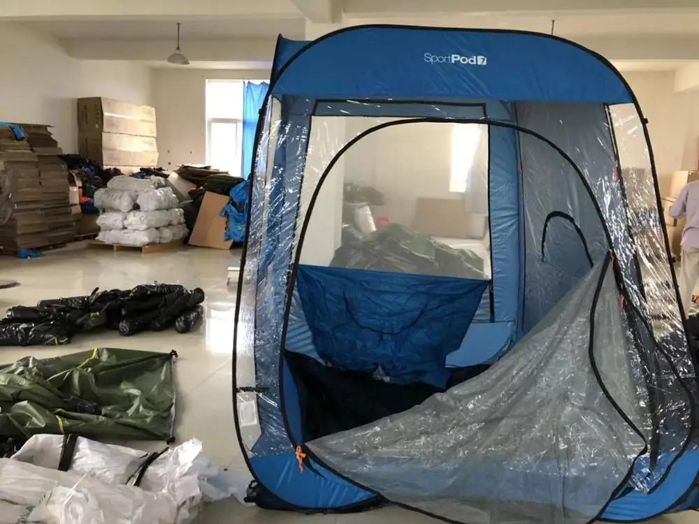 
Man Instant folding 4 man pop up tent 4 Season for watching football 