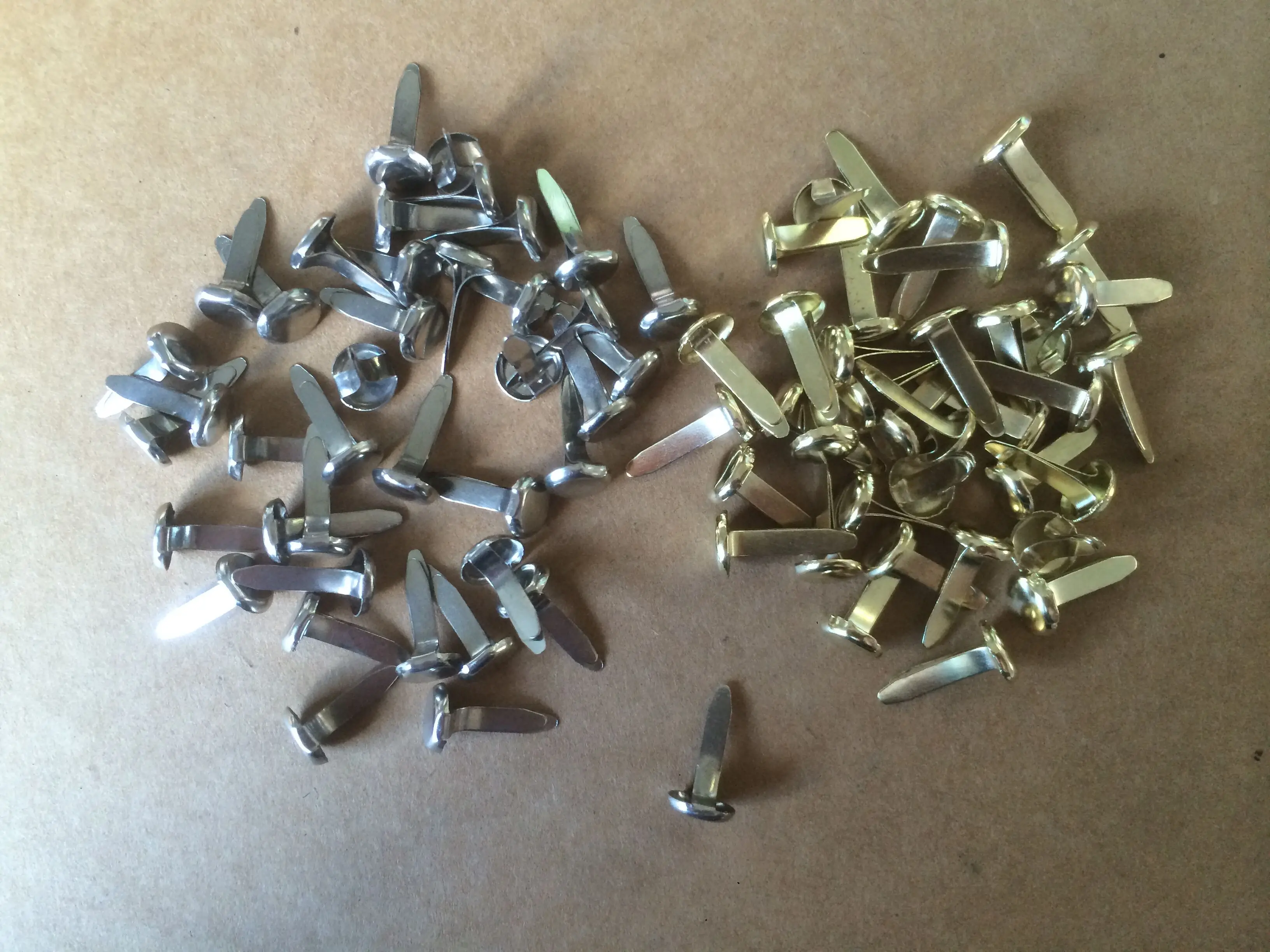 Brass Plated Paper Fastener, 1 Inch Length, 100 Fasteners per Box For Office Use