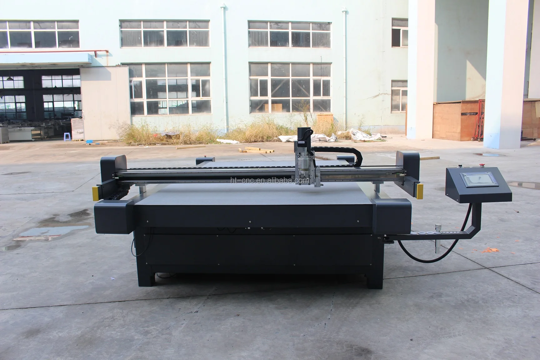 
cnc corrugated cardboard cutting machine 