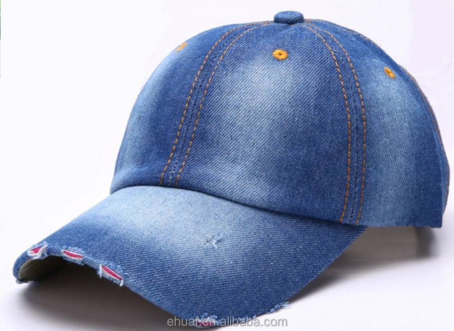 Бейсболка из джинсовой ткани