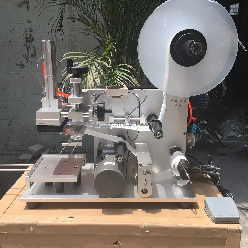 Low cost Semi-automatic Electrical Sause Bottle Manual Label Dispenser In Guangzhou